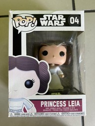 04 Princess Leia