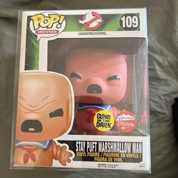 109 Stay Puft Marshmallow Man (Glows In The Dark) (Fugitive Toys)