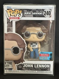 240 John Lennon (NYCC 2021)