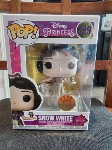 339 Snow White (Gold) (Funko Shop)
