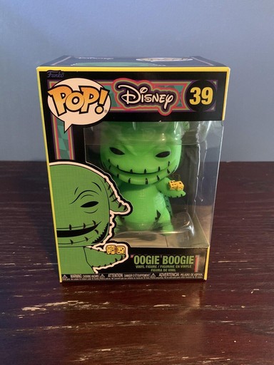 39 Oogie Boogie (Blacklight)