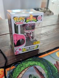 407 Pink Ranger (Metallic) (Action Pose) (Hot Topic)