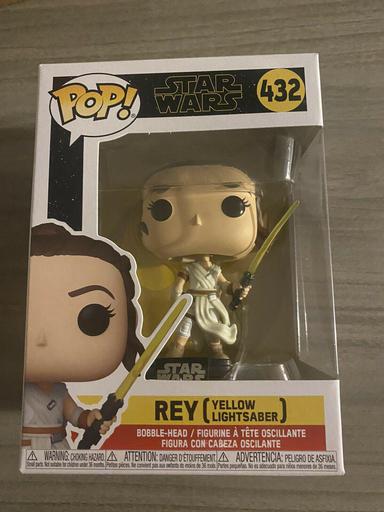 432 Rey (Yellow Lightsaber)