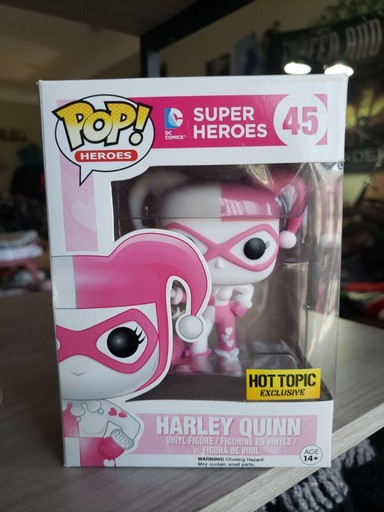 45 Harley Quinn (Hot Topic)