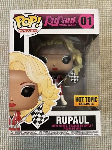01 Rupaul (Hot Topic)