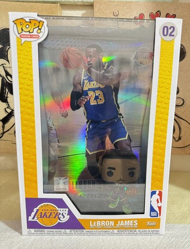 02 Lebron James (Trading Cards)