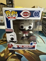 03 Mr Redlegs