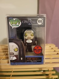 105 The Nun With Painting Le 2050