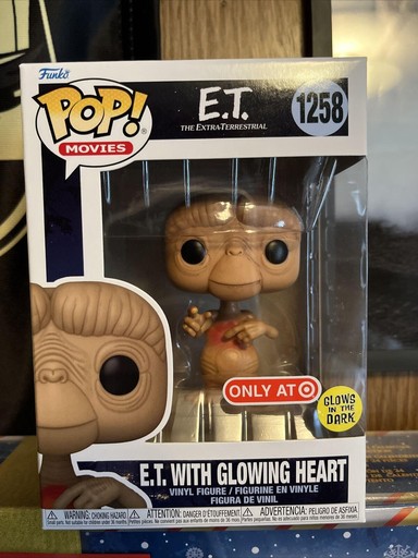 1258 Et With Glowing Heart (Glows In The Dark) (Target)