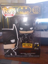 318 Batman Grim Knight (Hot Topic)