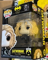 528 Catwoman
