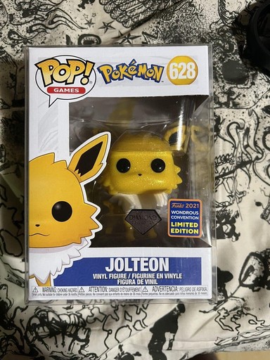 597 Jolteon (Diamond Collection) (WonderCon 2021)