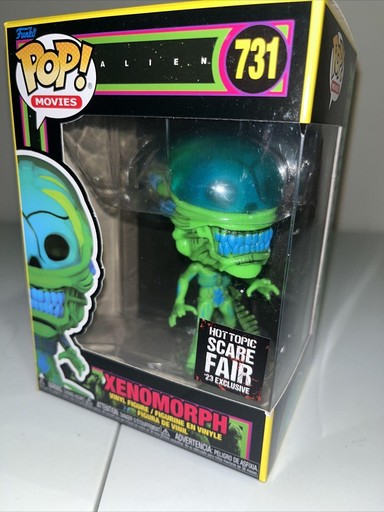 731 Xenomorph (Black Light) (Hot Topic) (Scare Fair)