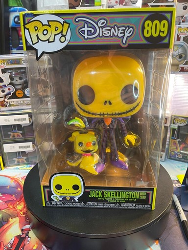 809 Jack Skellington With Zero (Black Light)