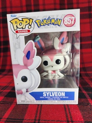 857 Sylveon