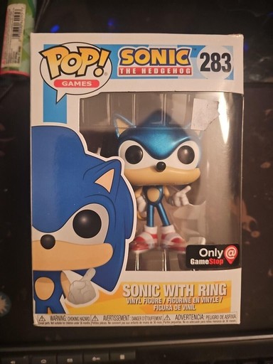 283 Sonic With Ring (Metallic) (GameStop)