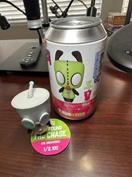 Gir (Chase) (Hot Topic)