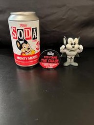 Mighty Mouse Grayscale (Chase) (GITD)