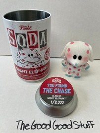 Misfit Elephant (Flocked Chase)