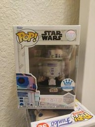 R2-D2 (Facet) (Star Wars)