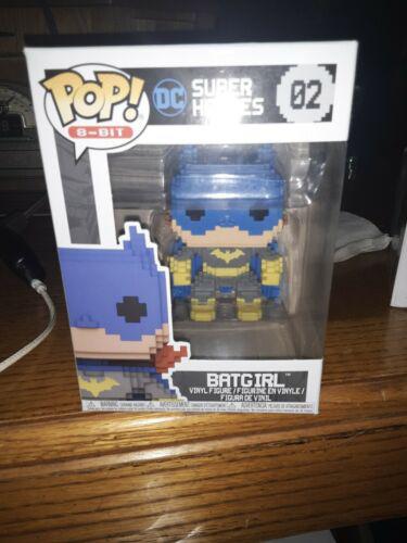 02 Batgirl (8-Bit)