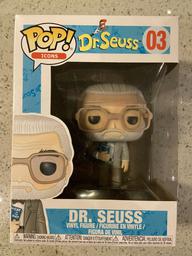 03 Dr. Seuss