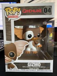 04 Gizmo (Common)
