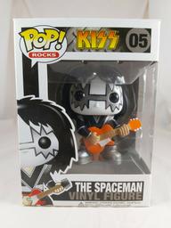 05 The Spaceman KISS (Common)