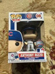 06 Anthony Rizzo Cubs (Pinstripes)