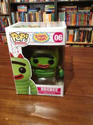 06 Brobee