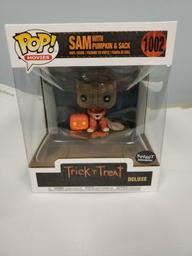 1002 Sam With Pumpkin & Sack