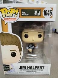 1046 Jim Halpert with Sign