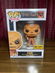 1121 Sam (Hot Topic)