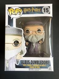 15 Albus Dumbledore (Harry Potter)