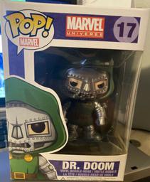 17 Dr. Doom (Common)