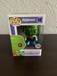 18 Martian Manhunter (Metallic) (SDCC 2011) (LE480)
