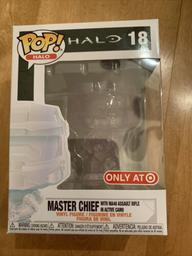 18 Master Chief with MA40 Assault Rifle in Active Camo (Target)