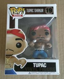 19 Tupac Shakur