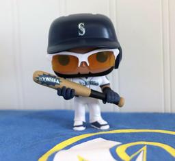 21 Nelson Cruz White Mariners SGA