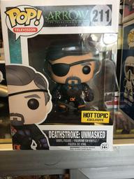 211 Deathstroke (Unmasked) (Hot Topic)