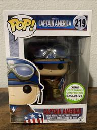 219 Captain America (WWII) (Spring Convention) (Hot Topic)