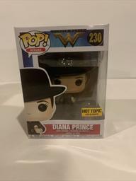230 Diana Prince w Ice Cream (Hot Topic)