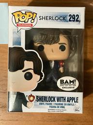 292 Sherlock Holmes (with Apple) (Books-A-Million)