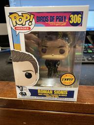 306 Roman Sionis (Black and Gold)
