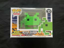 33 Medium Invader (Green)