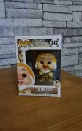 342 Sneezy