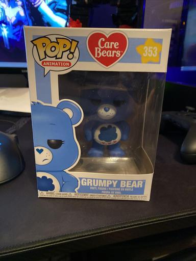 Grumpy sales bear pop