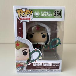 354 Wonder Woman with String Light Lasso