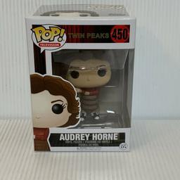 450 Audrey Horne