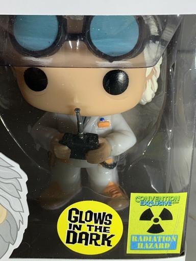 50 Emmett Brown (Glows In The Dark)